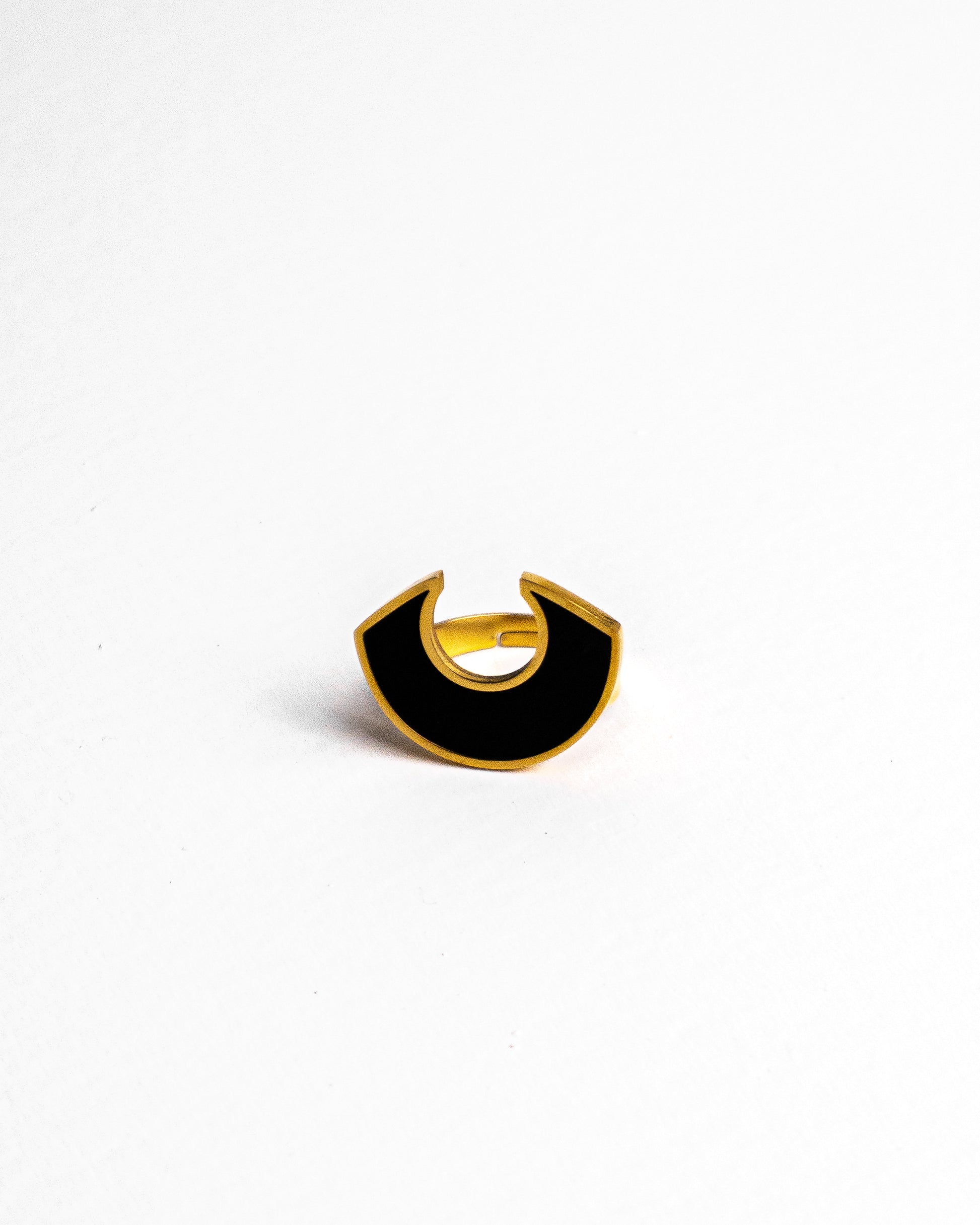 AMOUR ARC RING - Count Valentine