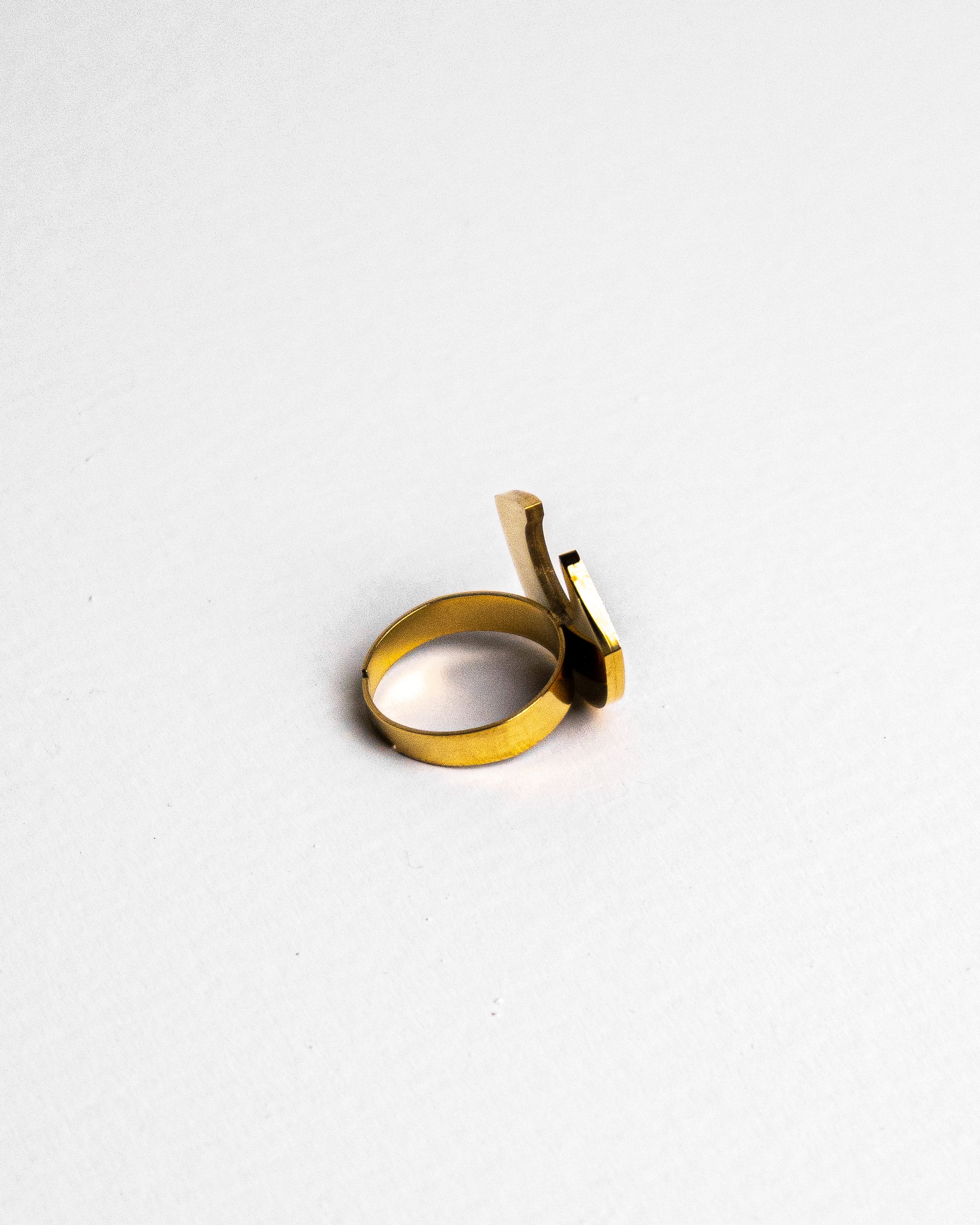 AMOUR ARC RING - Count Valentine