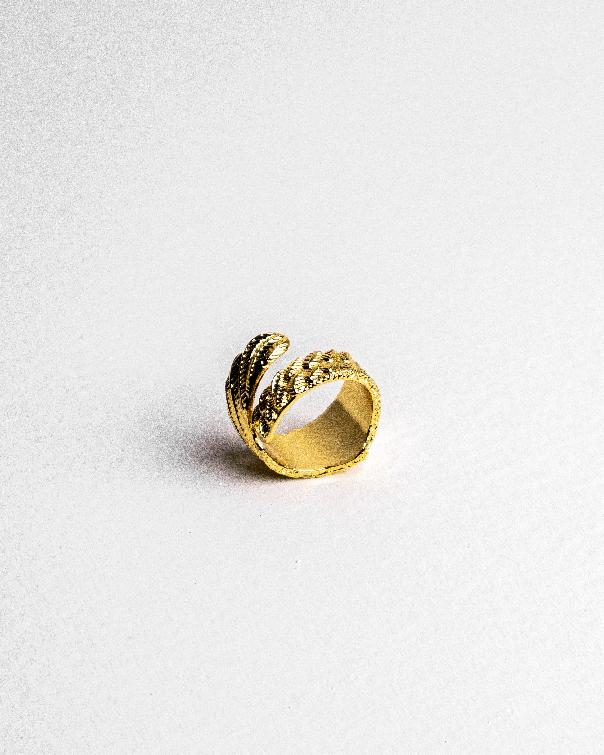 AURIC PLUME RING - Count Valentine
