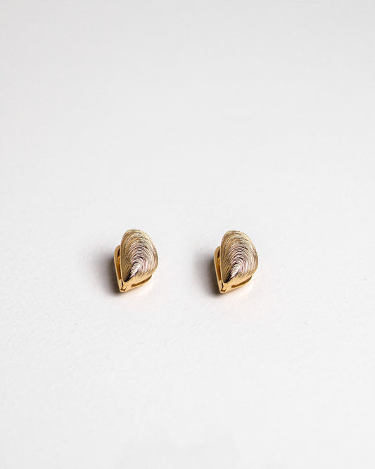 SEASIDE WAVES EARRINGS - Count Valentine