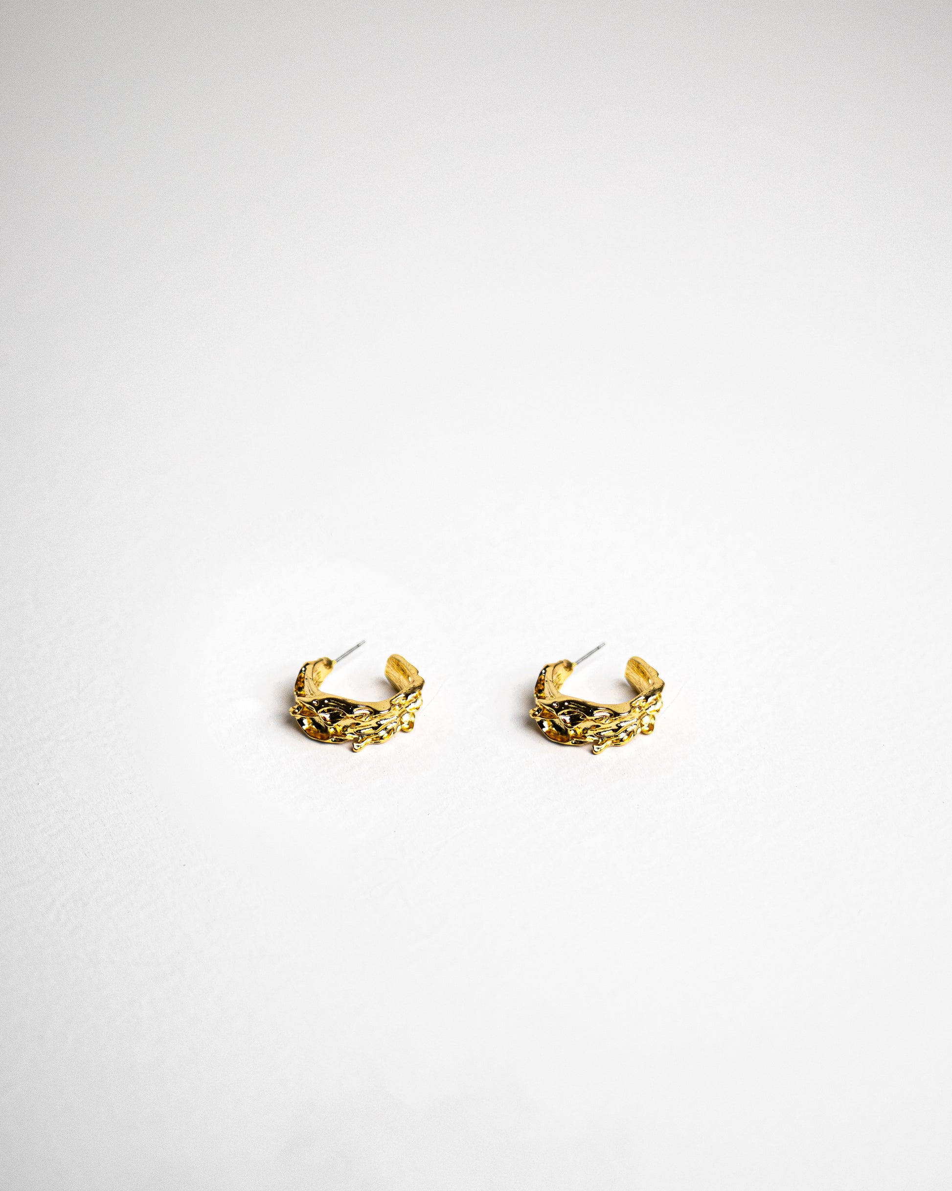 ARTISAN RADIANCE EARRINGS - Count Valentine