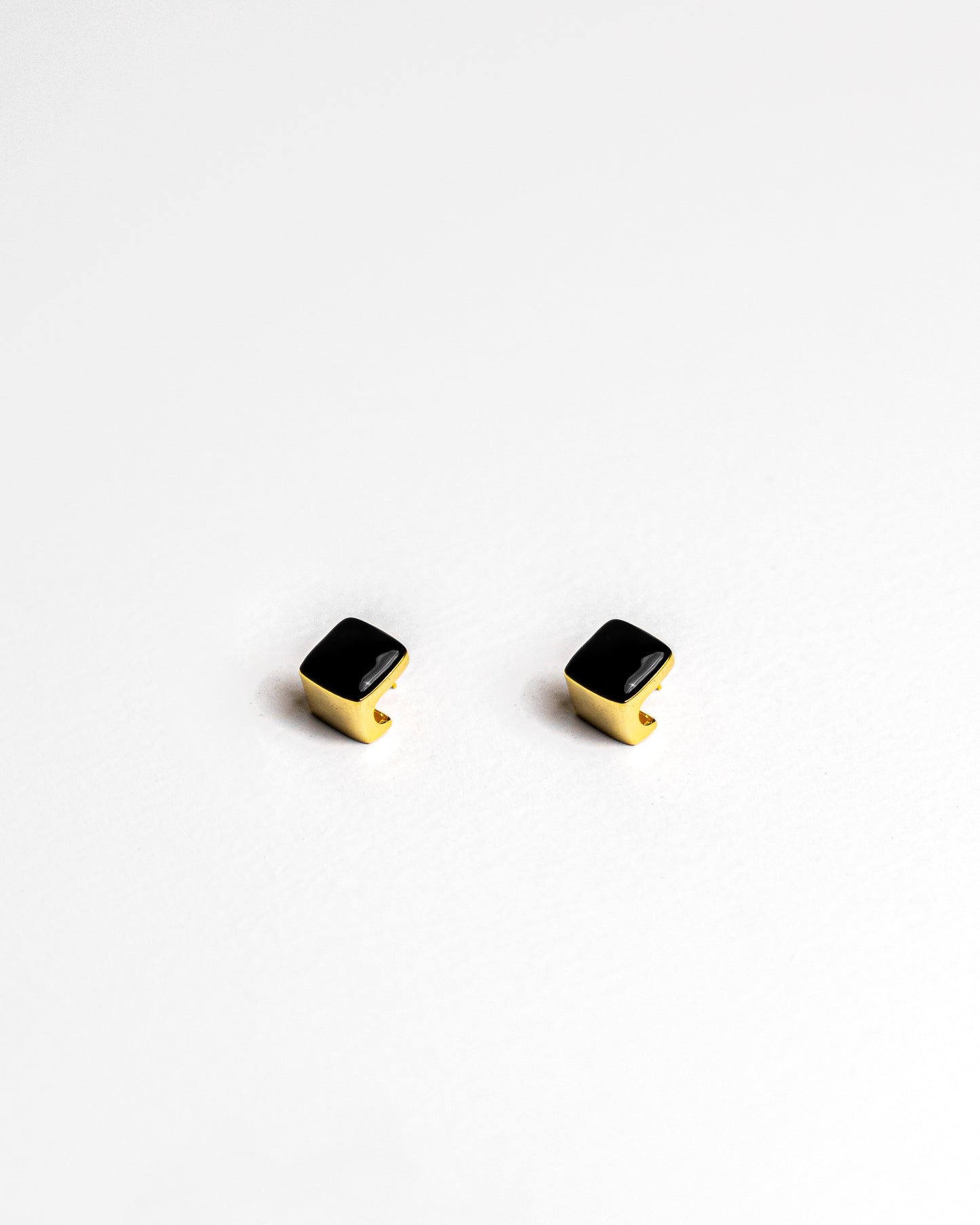 LUXURIA OBSCURA EARRINGS - Count Valentine