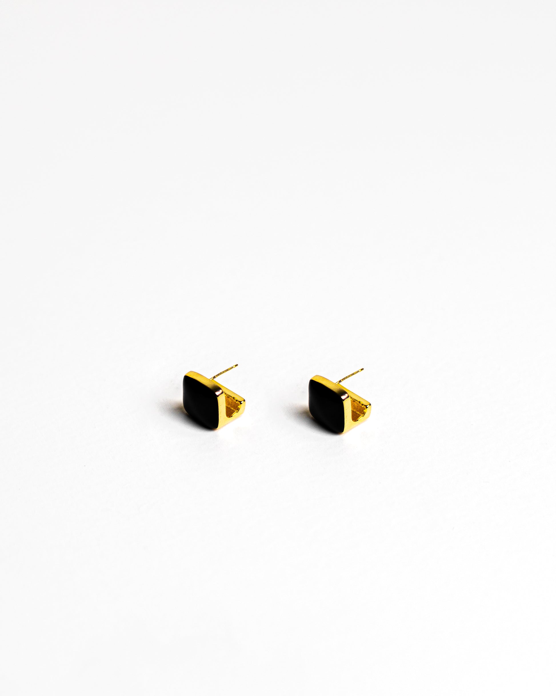 LUXURIA OBSCURA EARRINGS - Count Valentine