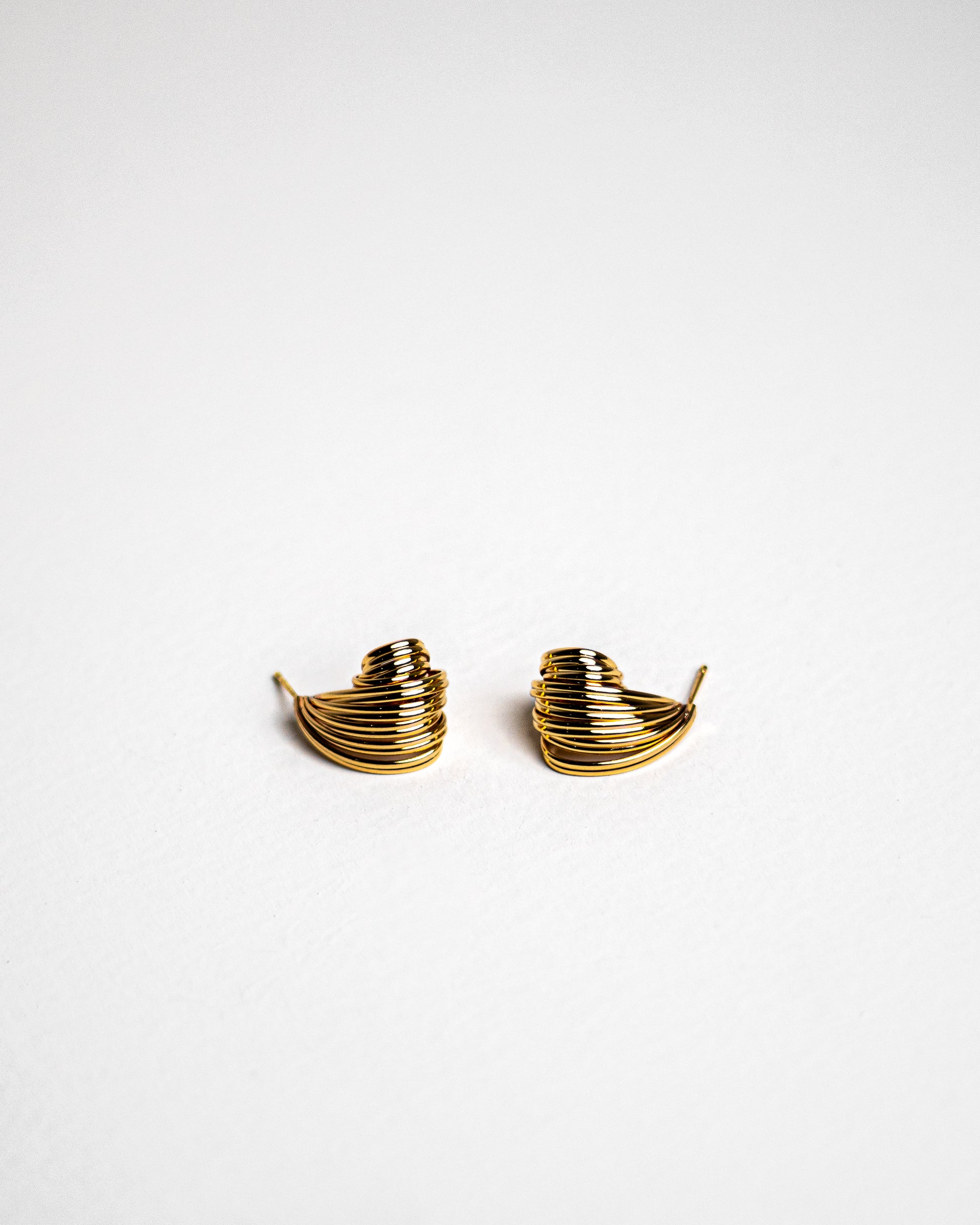 IRIDESCENT SHELL EARRINGS - Count Valentine