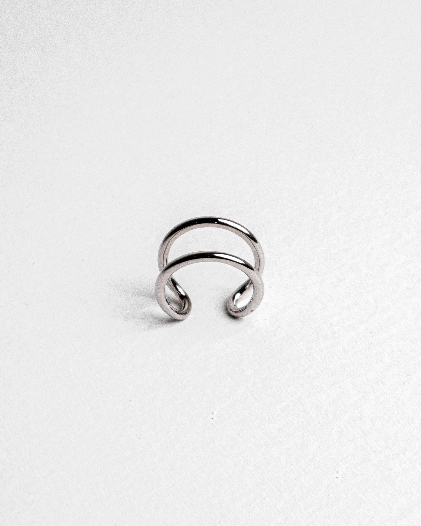 MYSTIQUE ESSENCE RING - Count Valentine