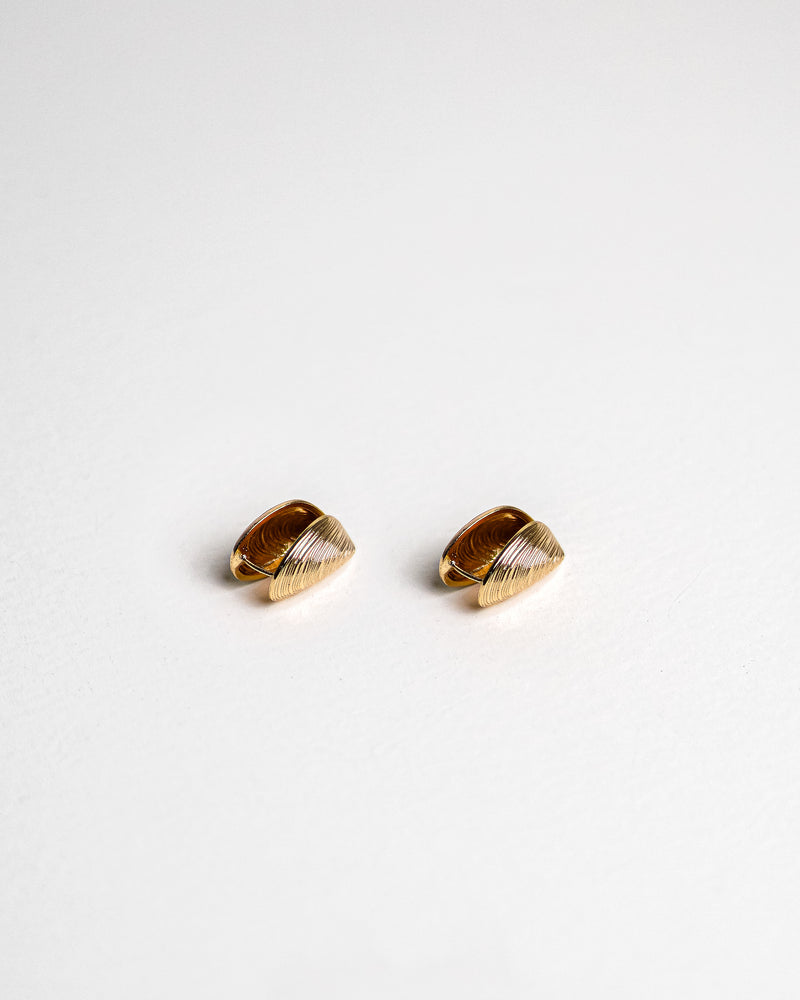 SEASIDE WAVES EARRINGS - Count Valentine