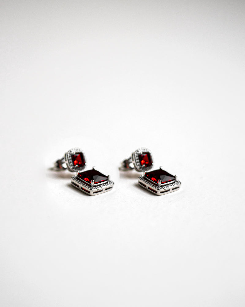 SCARLET AURA EARRINGS - Count Valentine
