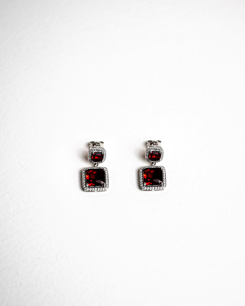 SCARLET AURA EARRINGS - Count Valentine