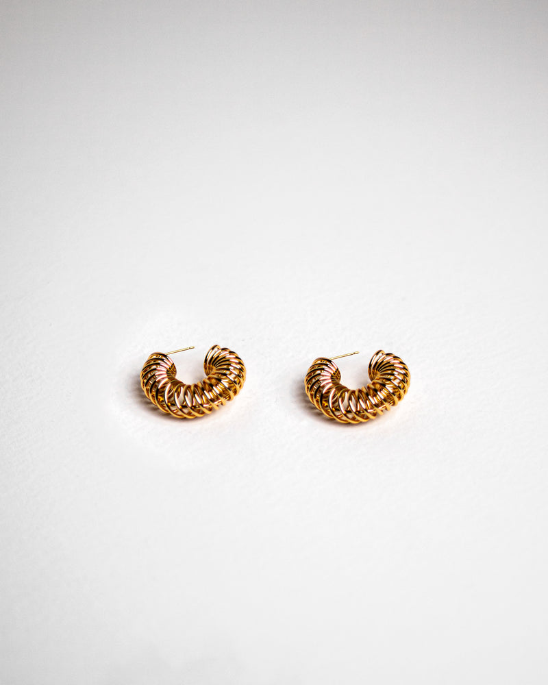 FLEUR TWIST EARRINGS - Count Valentine