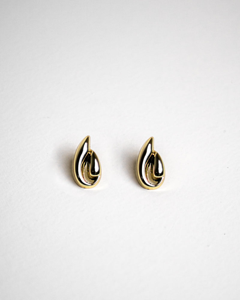 VERA ÉLÉGANCE EARRINGS - Count Valentine