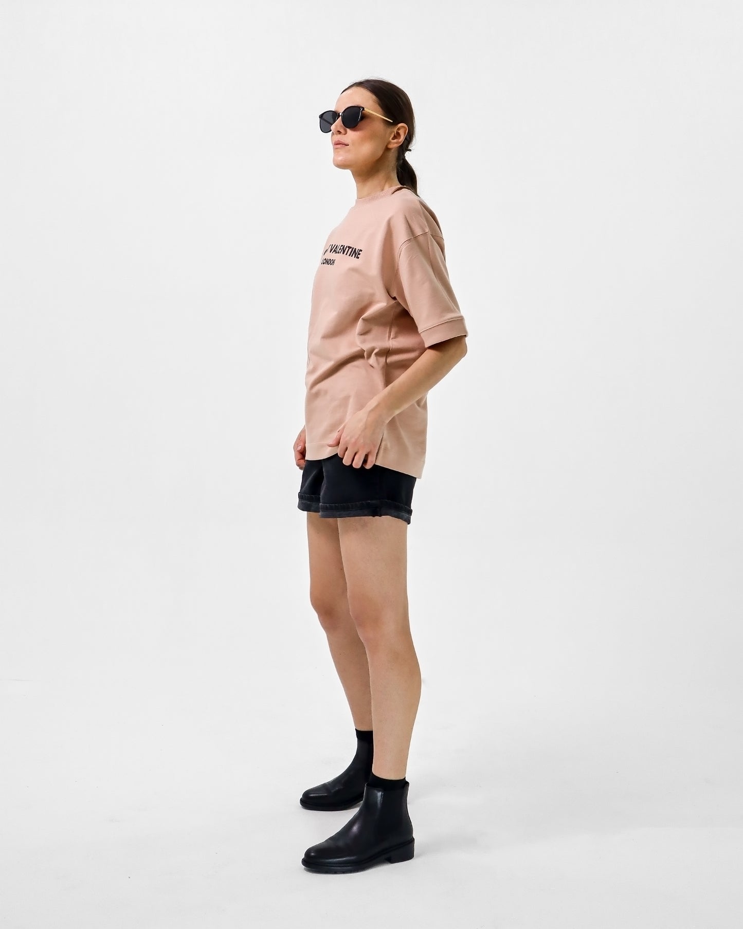 BEIGE OVERSIZED T-SHIRT - Count Valentine