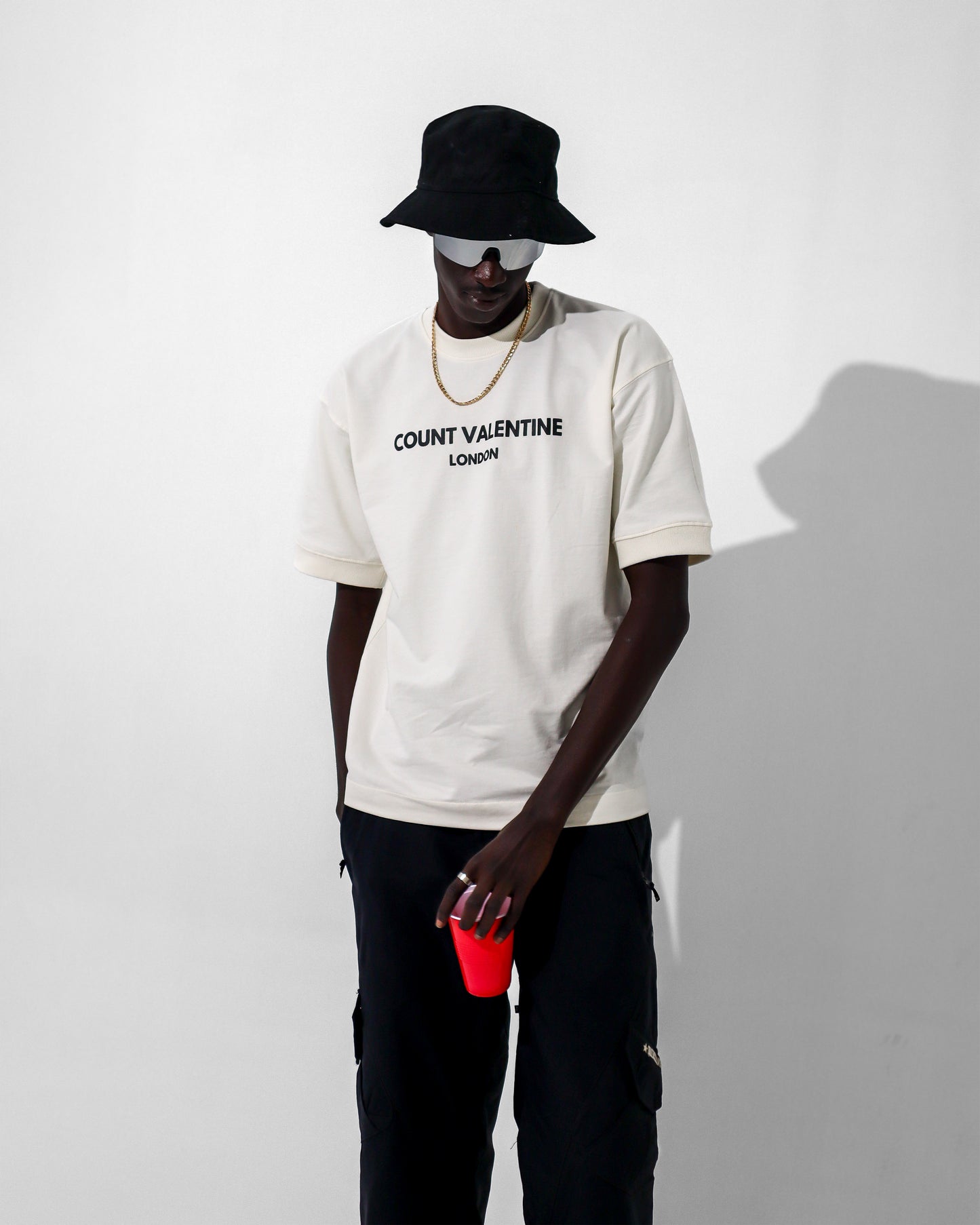 OFF WHITE ELEGANT OVERSIZED T-SHIRT - Count Valentine