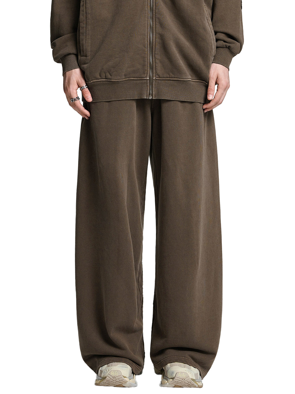 Snow Washed Tape Raw Edge Sweatpants